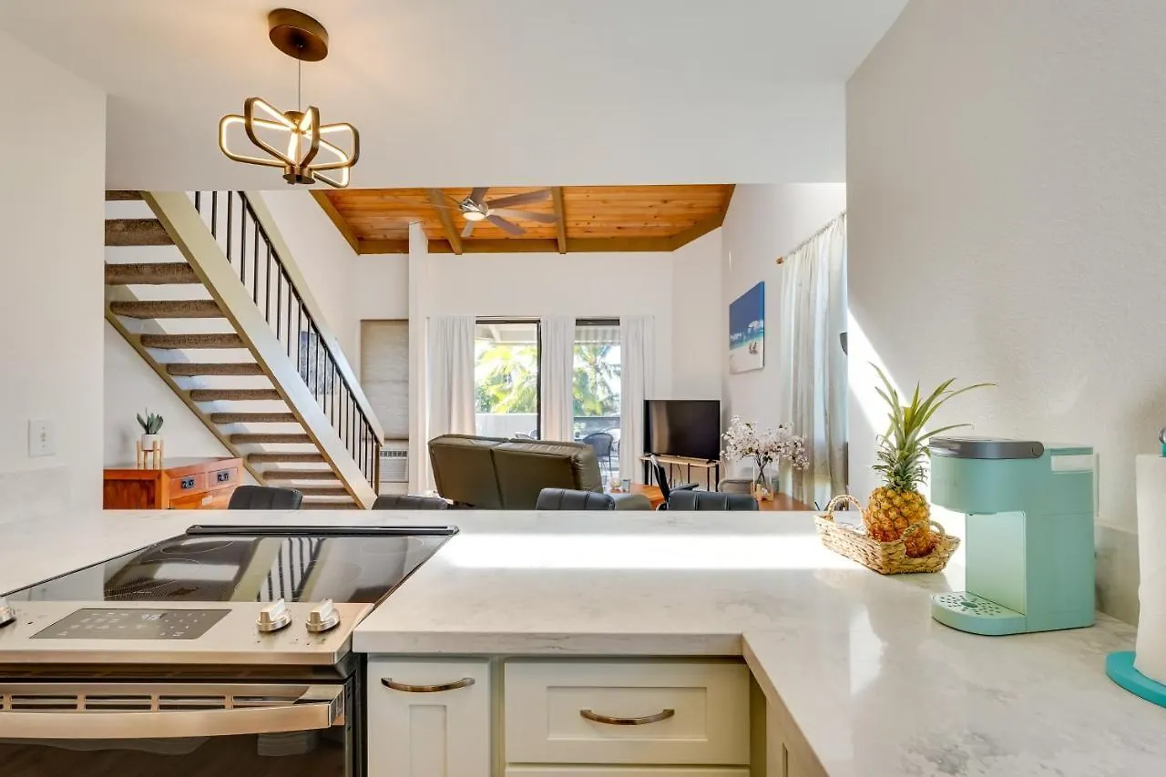 Apartment Top-Floor Kailua Bay Resort Condo With Ocean Views! United States