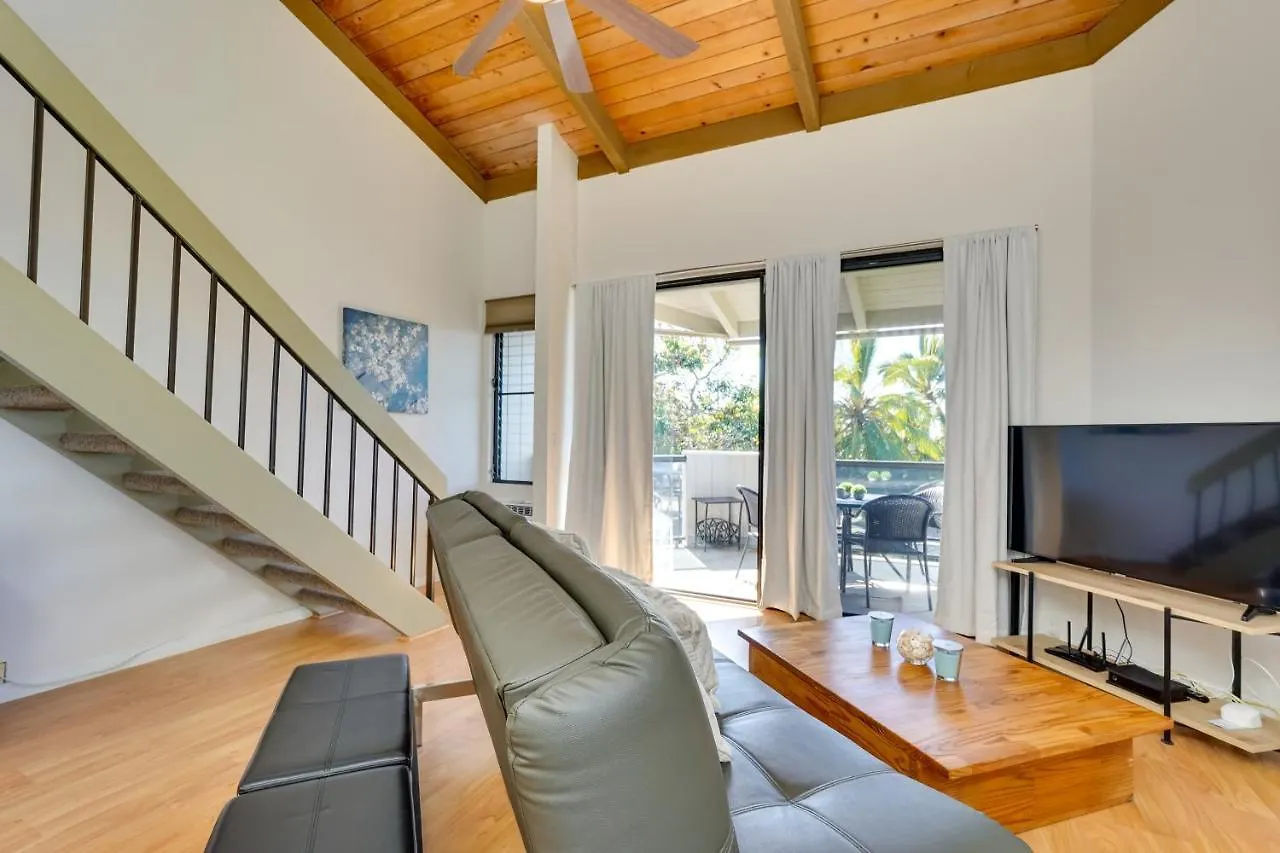 Top-Floor Kailua Bay Resort Condo With Ocean Views! Kailua-Kona